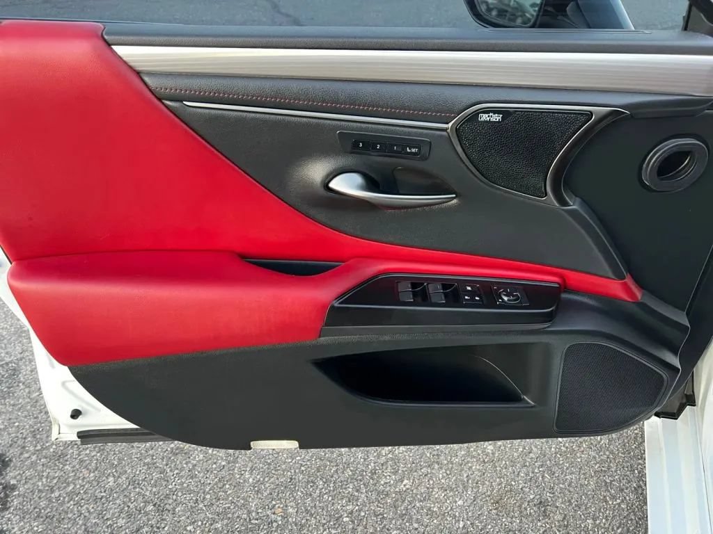 Used 2019 Lexus ES 350 F Sport w/ Accessory Package 2 FWD image 27