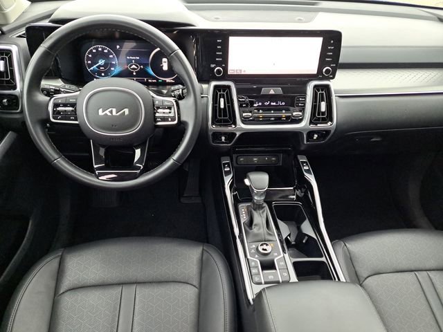 Used 2023 Kia Sorento SX AWD/4WD image 26
