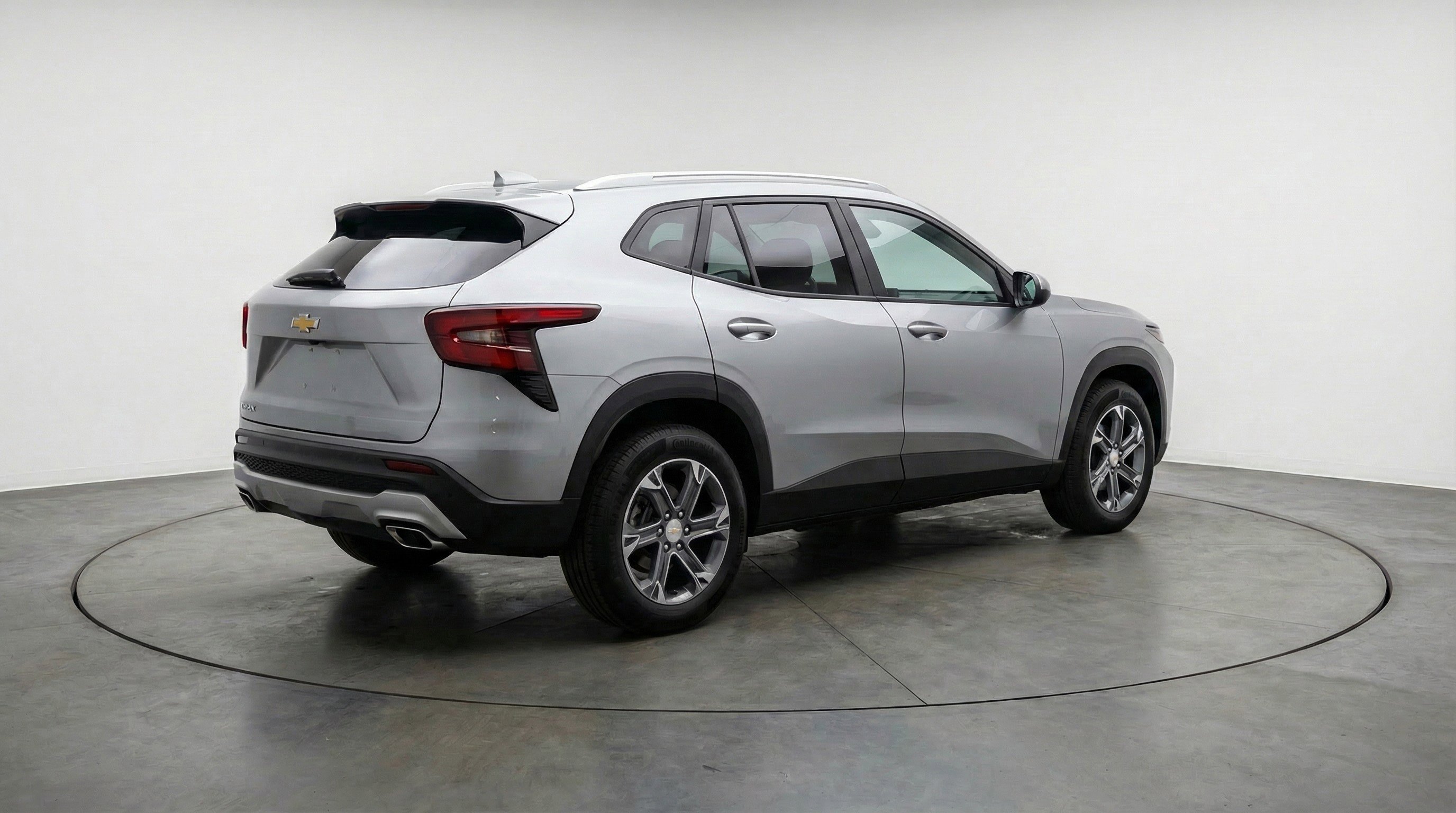 Used 2025 Chevrolet Blazer LT image 9