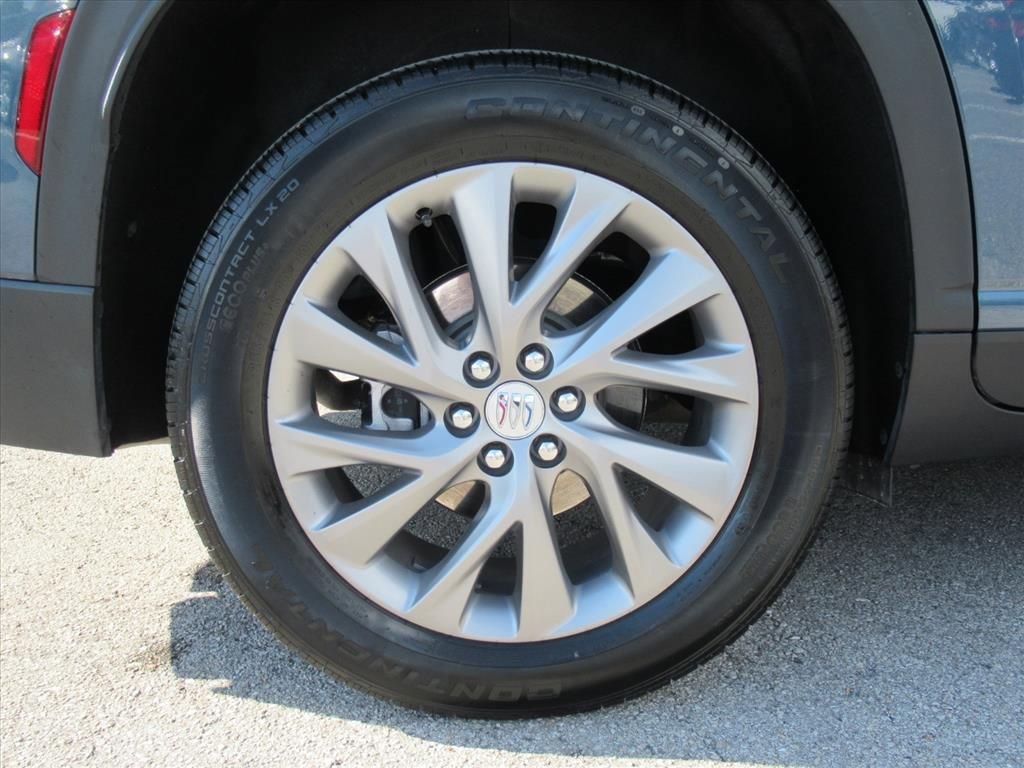 Used 2026 Buick Enclave Preferred image 7