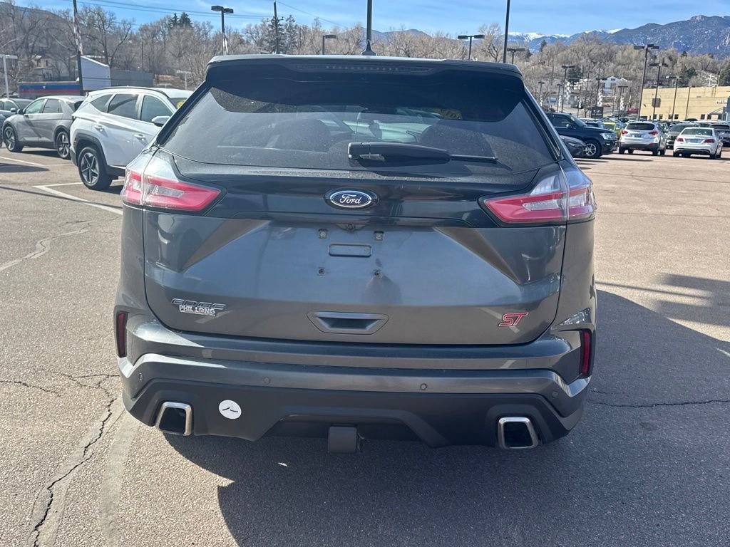 Used 2019 Ford Edge ST w/ Equipment Group 401A image 10