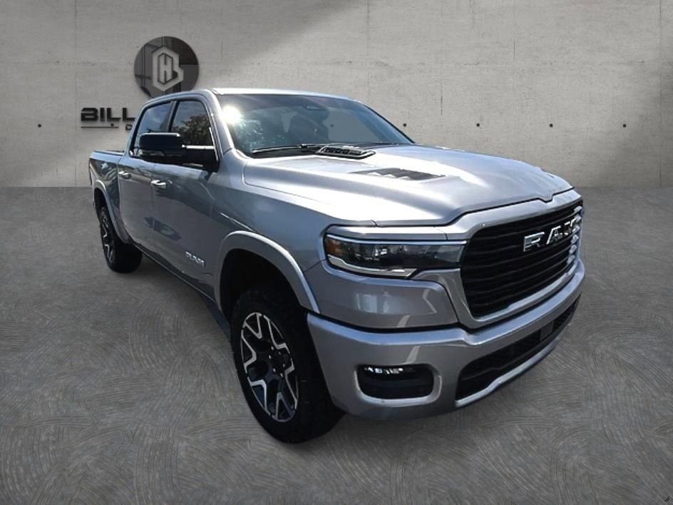 Used 2025 RAM 1500 Laramie w/ Sport Appearance Package AWD/4WD image 3