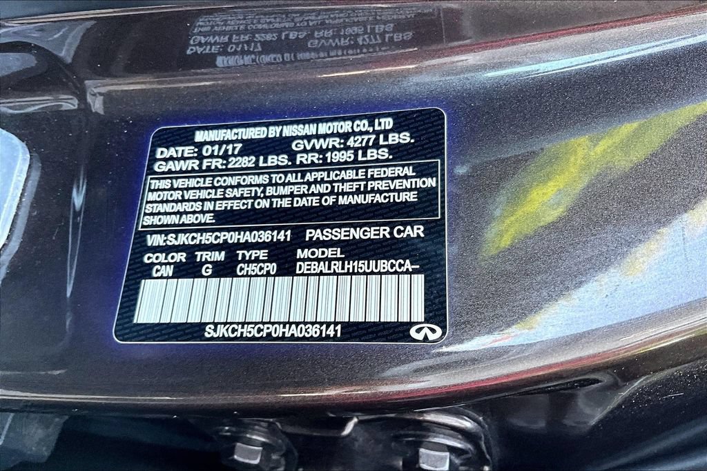 Used 2017 INFINITI QX30 Premium w/ Navigation Package FWD image 17