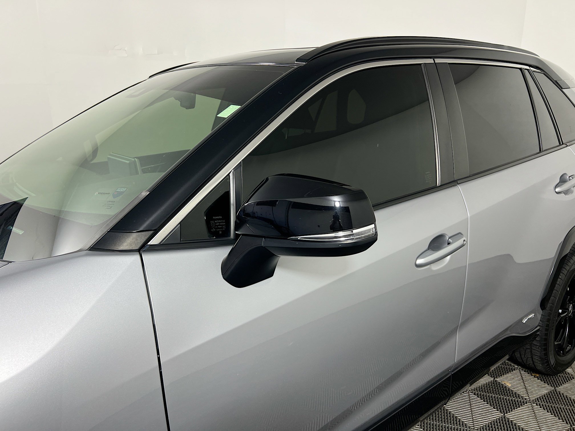 Used 2022 Toyota RAV4 XSE AWD/4WD image 12