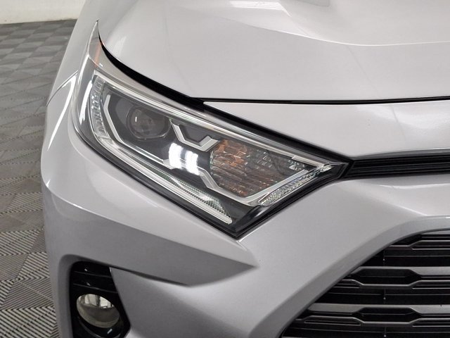 Used 2020 Toyota RAV4 XSE w/ All Weather Liner Package AWD/4WD image 28