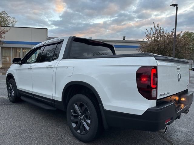Used 2021 Honda Ridgeline Sport image 2