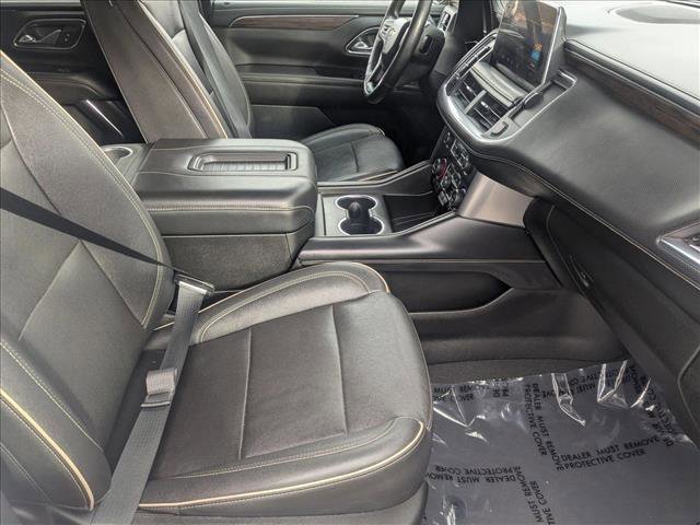 Used 2023 Chevrolet Suburban Premier image 21