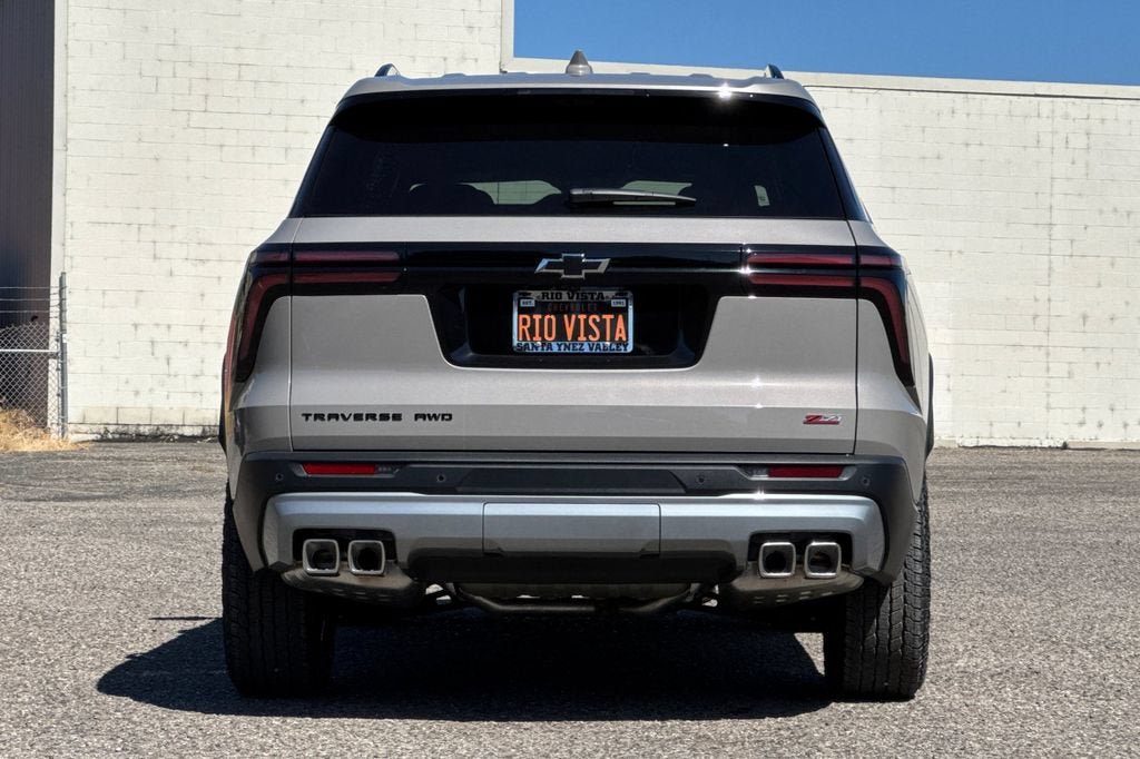 New 2026 Chevrolet Traverse Z71 w/ Driver Confidence Package AWD/4WD image 5