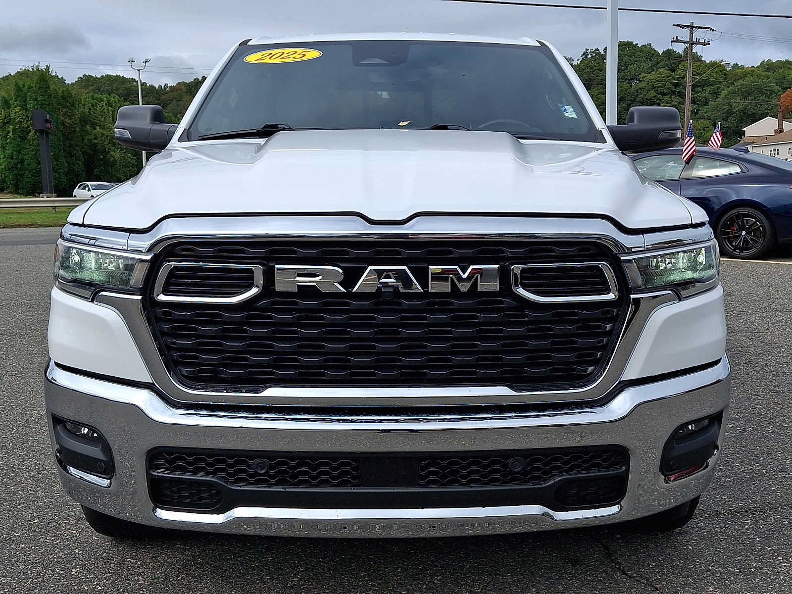 Used 2025 RAM 1500 Big Horn AWD/4WD image 2