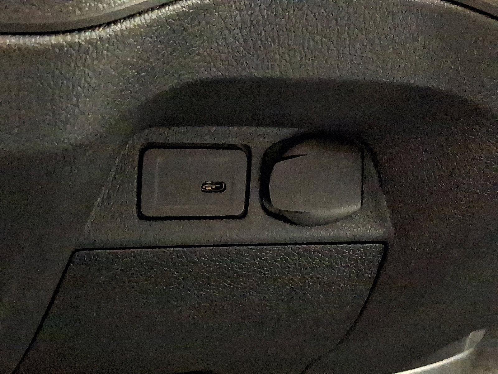 Used 2024 Mercedes-Benz Sprinter 4500 image 18
