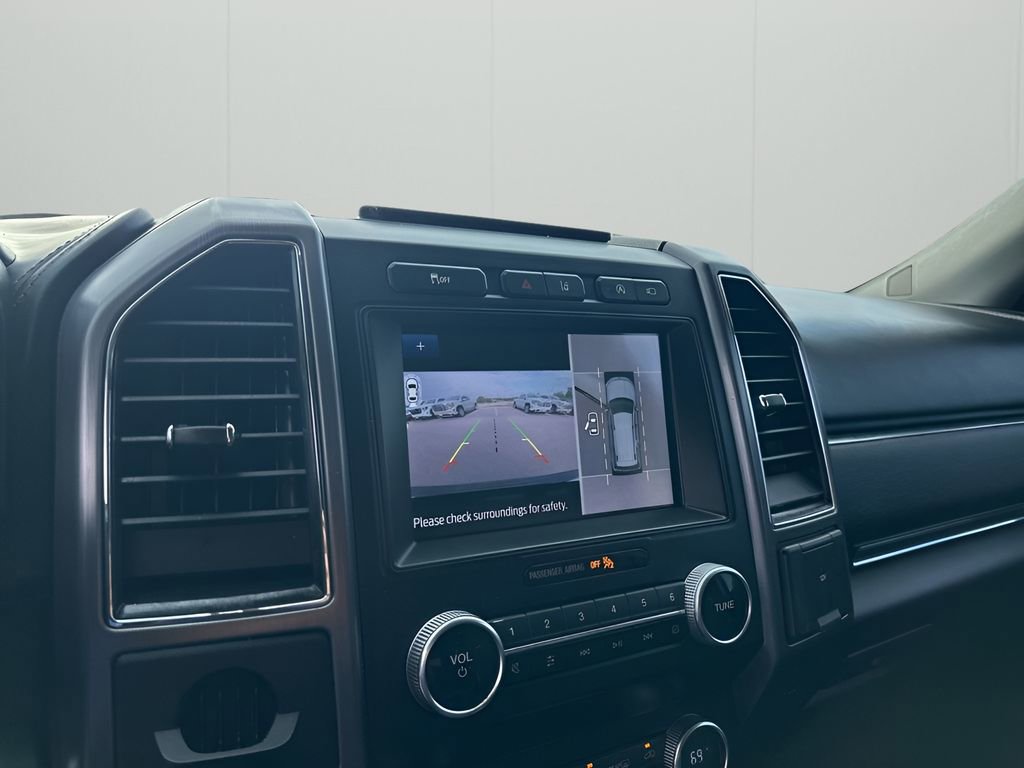 Used 2021 Ford Expedition Platinum image 38