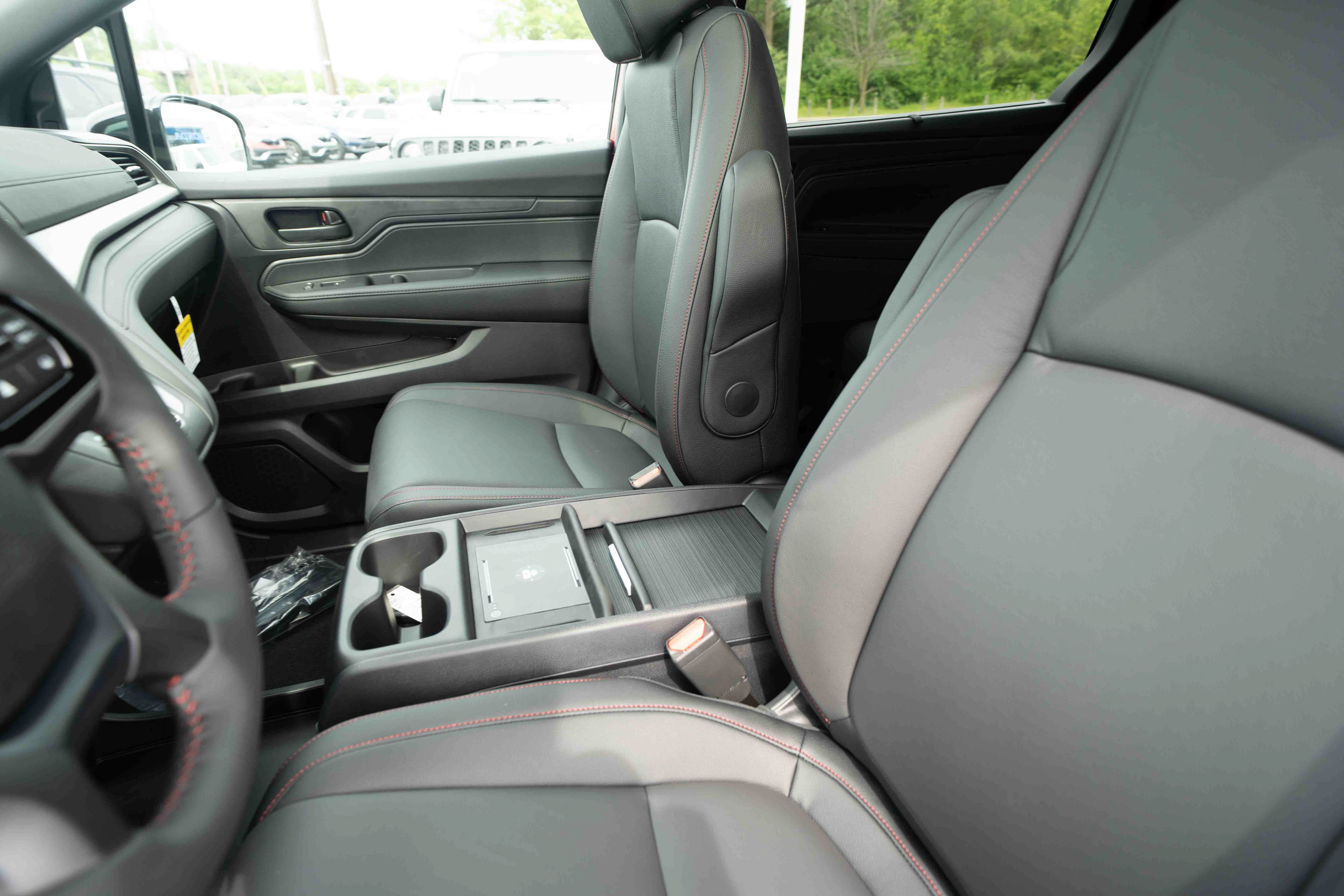 New 2026 Honda Odyssey Sport-L image 10