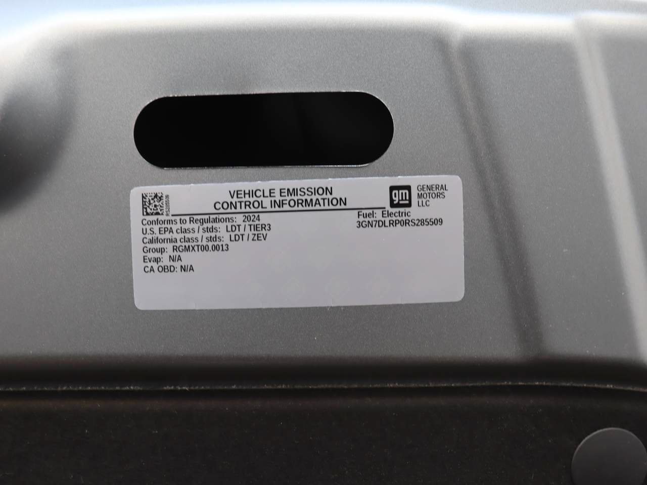 Used 2024 Chevrolet Equinox EV LT FWD image 7