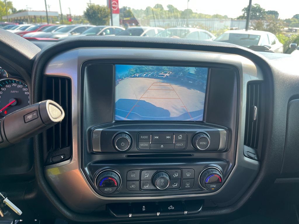 Used 2018 Chevrolet Silverado 1500 LT w/ All Star Edition RWD image 17