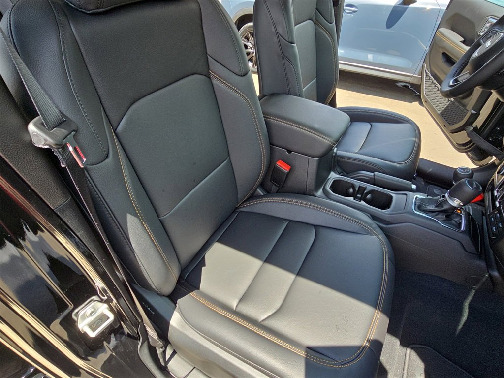 New 2025 Jeep Gladiator Sport image 10