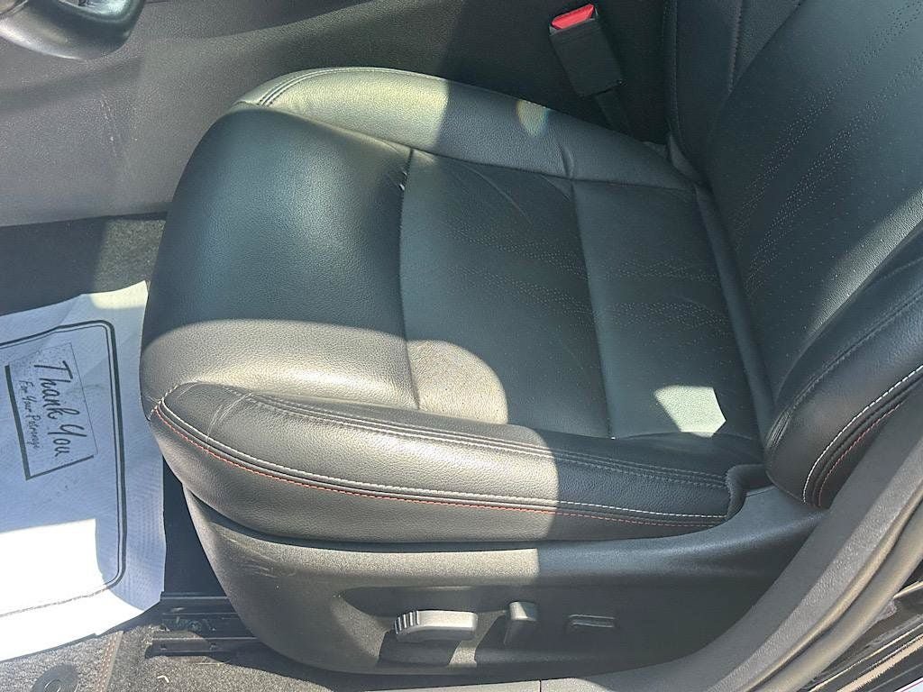 Used 2023 Nissan Altima 2.5 SR w/ SR Premium Package FWD image 14