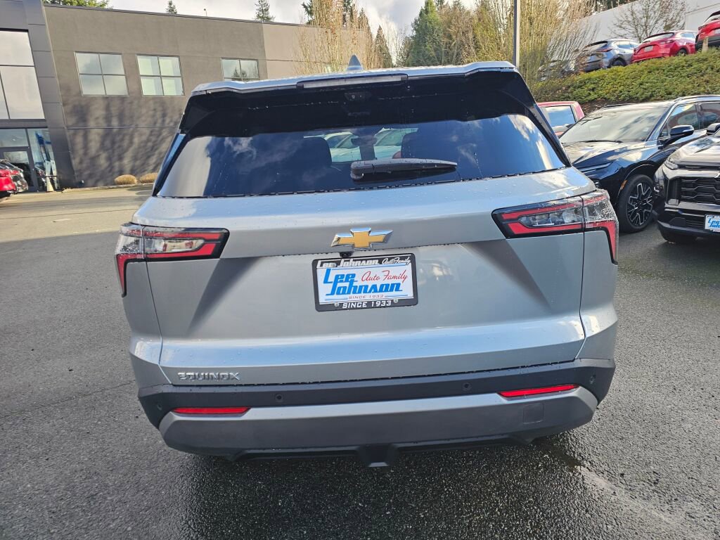 New 2026 Chevrolet Equinox LT w/ Safety and Technology Package image 6