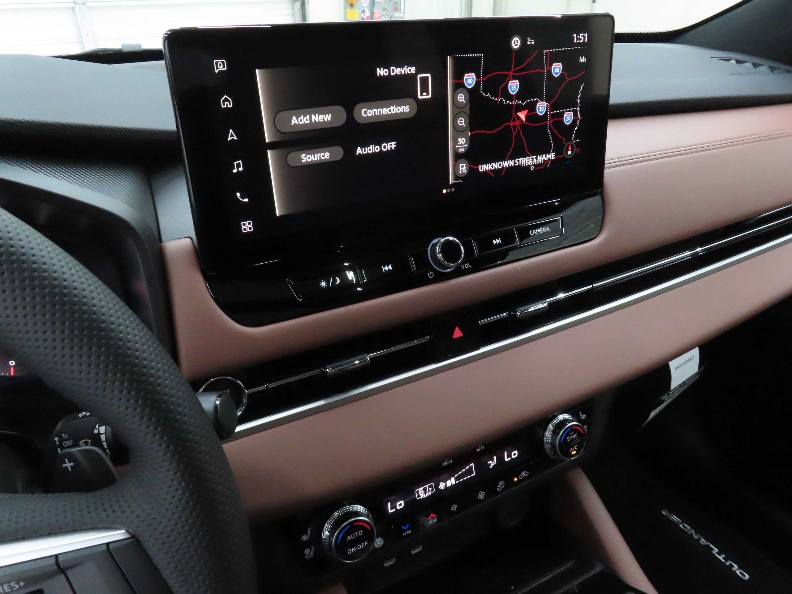 New 2026 Mitsubishi Outlander SEL image 16