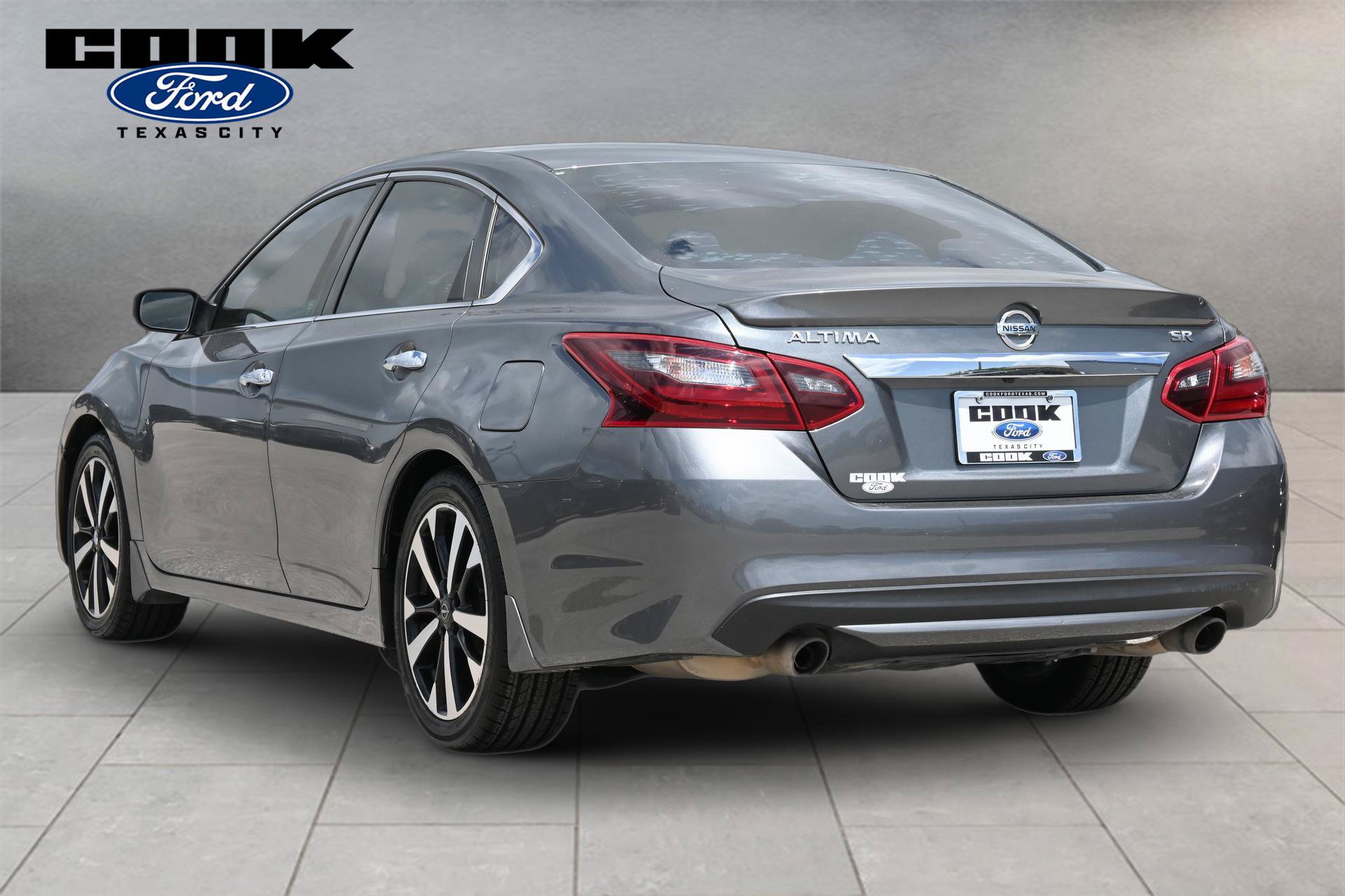 Used 2018 Nissan Altima 2.5 SR FWD image 4