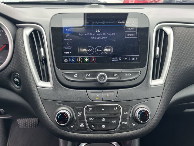 Used 2023 Chevrolet Malibu LT image 27