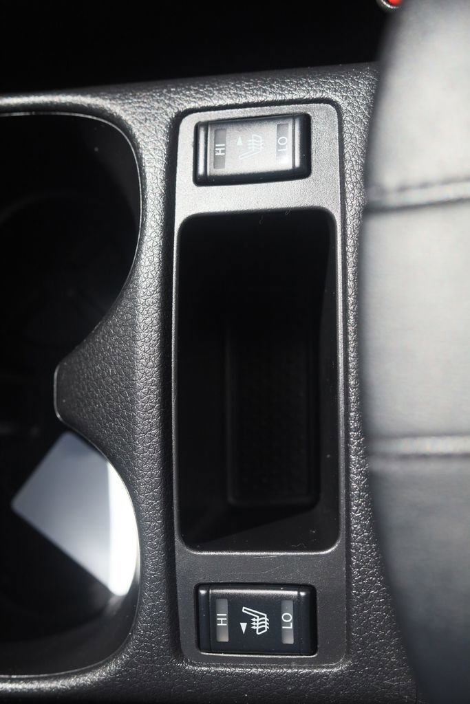 Used 2018 Nissan Rogue Sport SL w/ SL Premium Package image 24