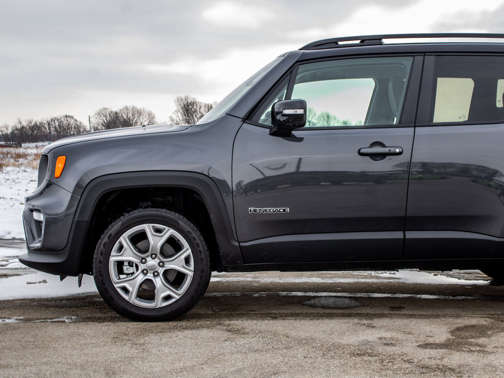 Used 2023 Jeep Renegade Limited image 38