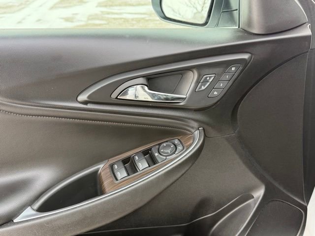 Used 2024 Chevrolet Malibu LT image 19