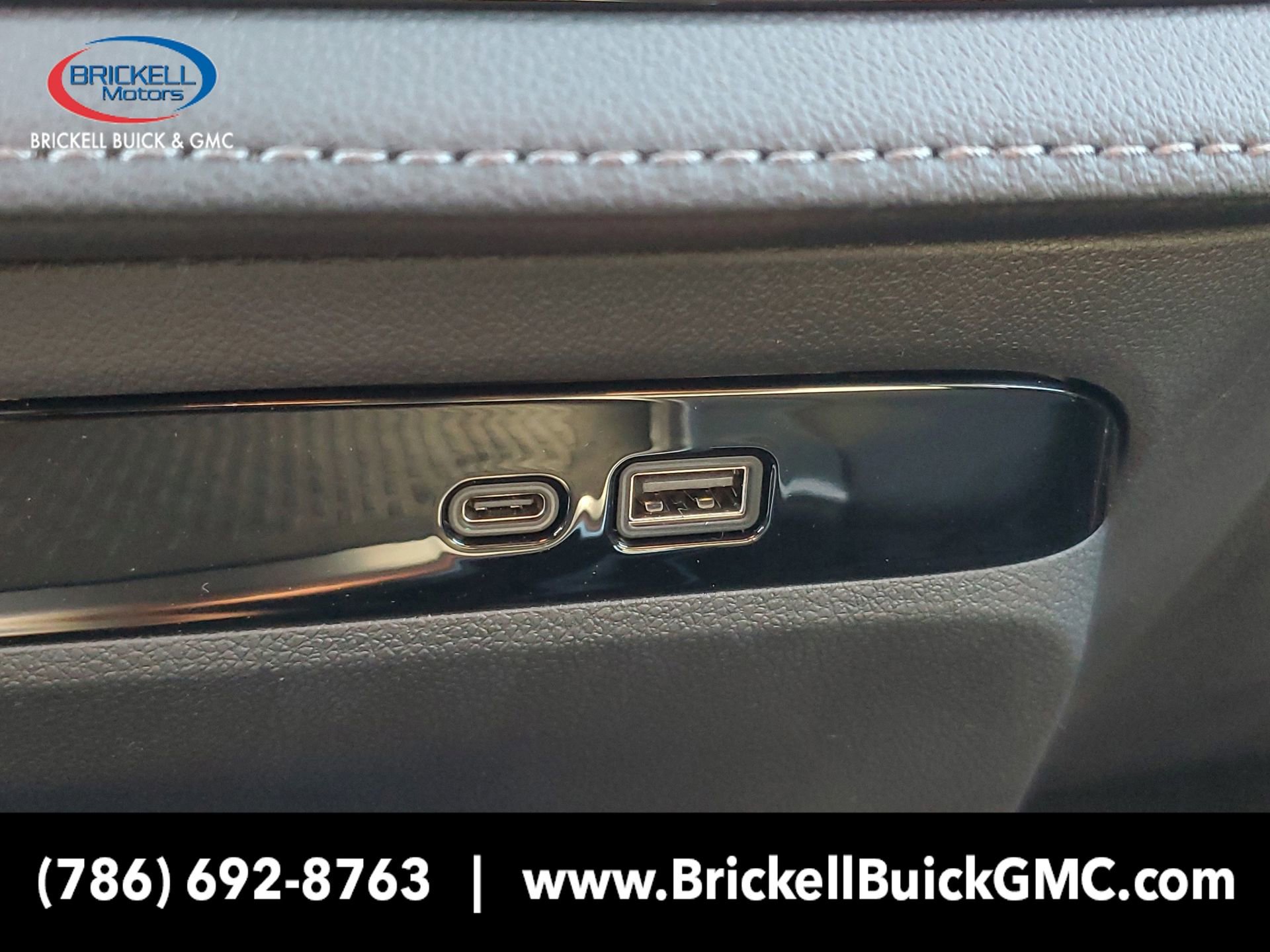 New 2025 Buick Enclave Sport Touring w/ Power Package FWD image 30