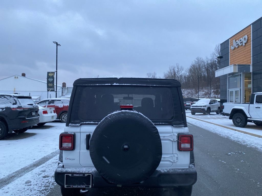 Used 2023 Jeep Wrangler Sport S image 3