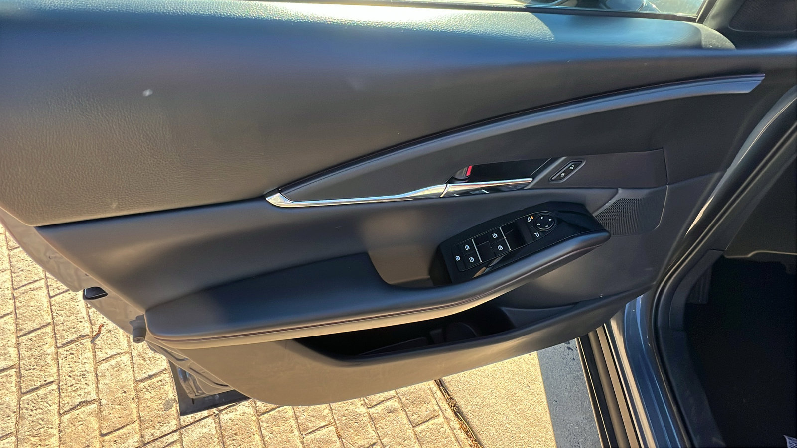 Used 2025 MAZDA CX-30 AWD 2.5 S w/ Preferred Package image 14