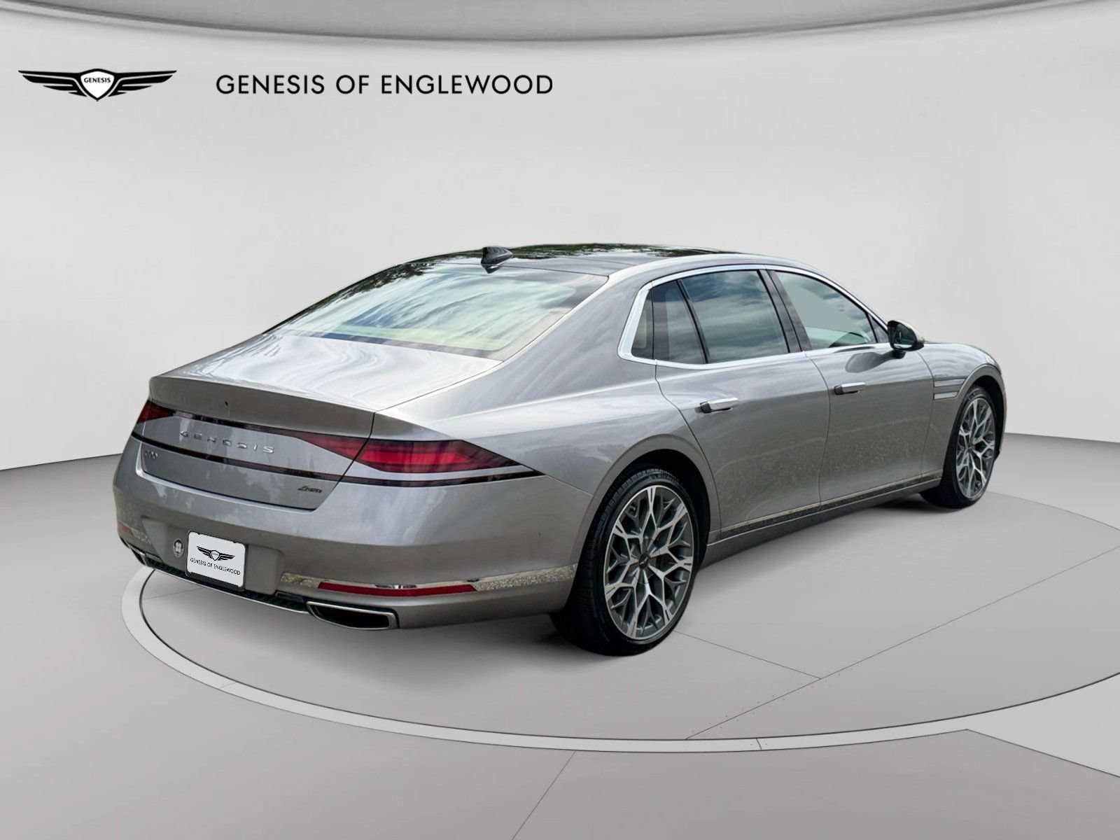 Used 2025 Genesis G90 3.5T AWD/4WD image 9