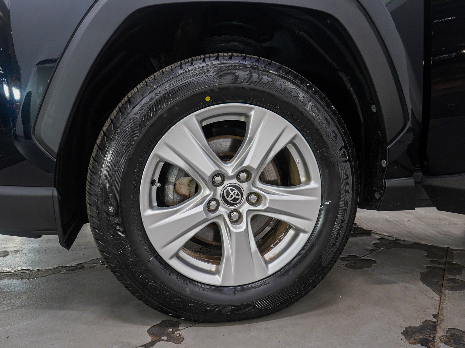 Used 2020 Toyota RAV4 XLE w/ Convenience Package image 30