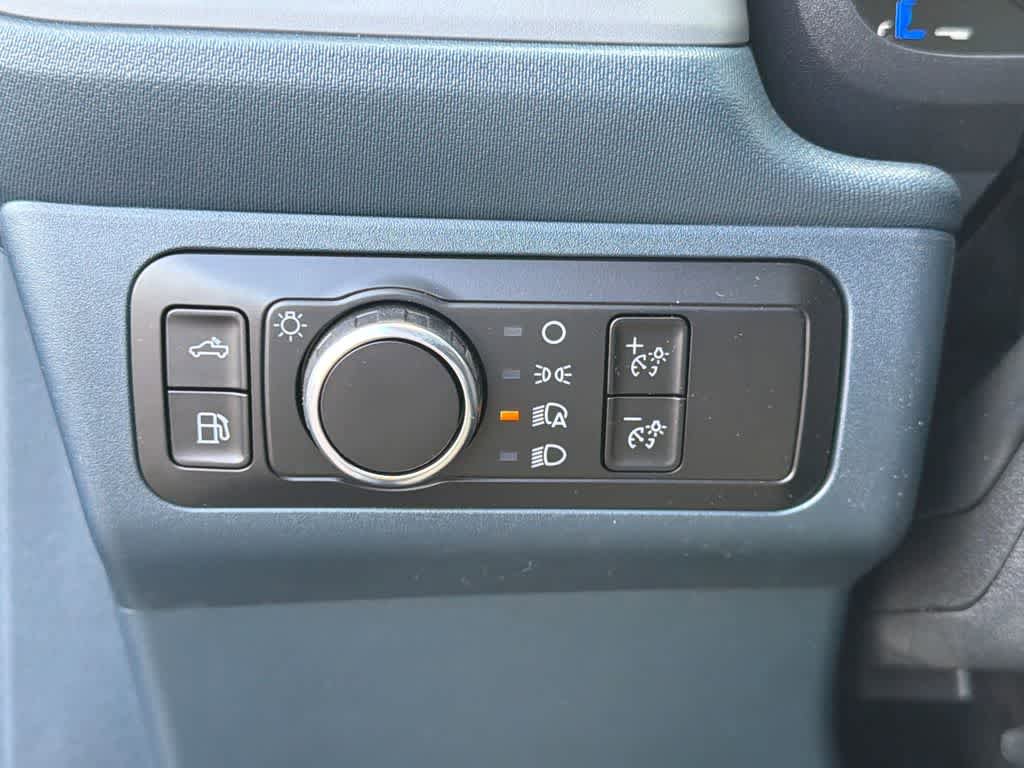 New 2026 Ford Maverick XL FWD image 29