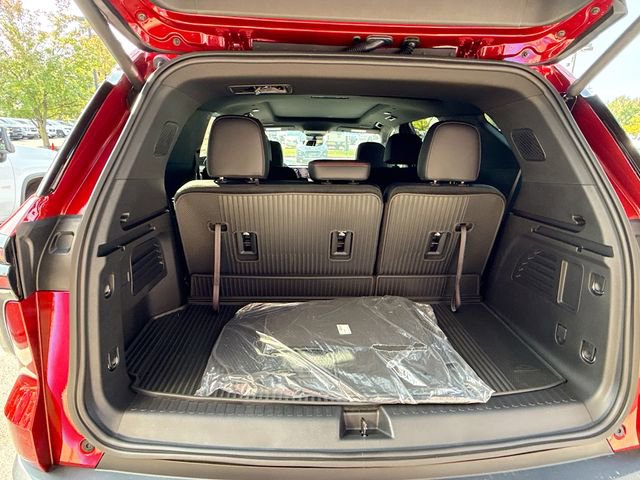 New 2026 Chevrolet Traverse Z71 w/ Driver Confidence Package image 28