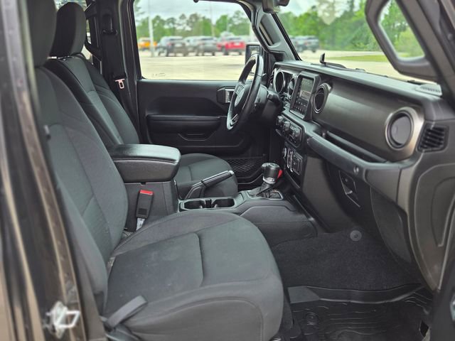 Used 2021 Jeep Gladiator Sport AWD/4WD image 17