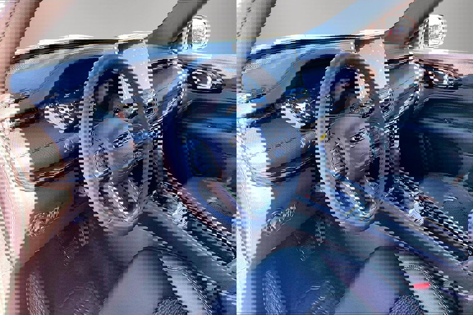 Used 2026 Jeep Compass Latitude image 17