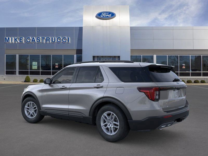 New 2026 Ford Explorer Active w/ Active Comfort Package image 4