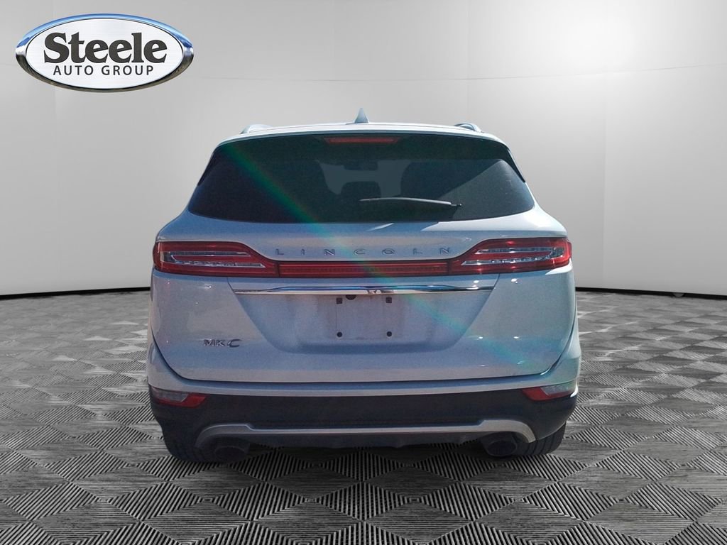 Used 2019 Lincoln MKC Reserve w/ MKC Climate Package image 4