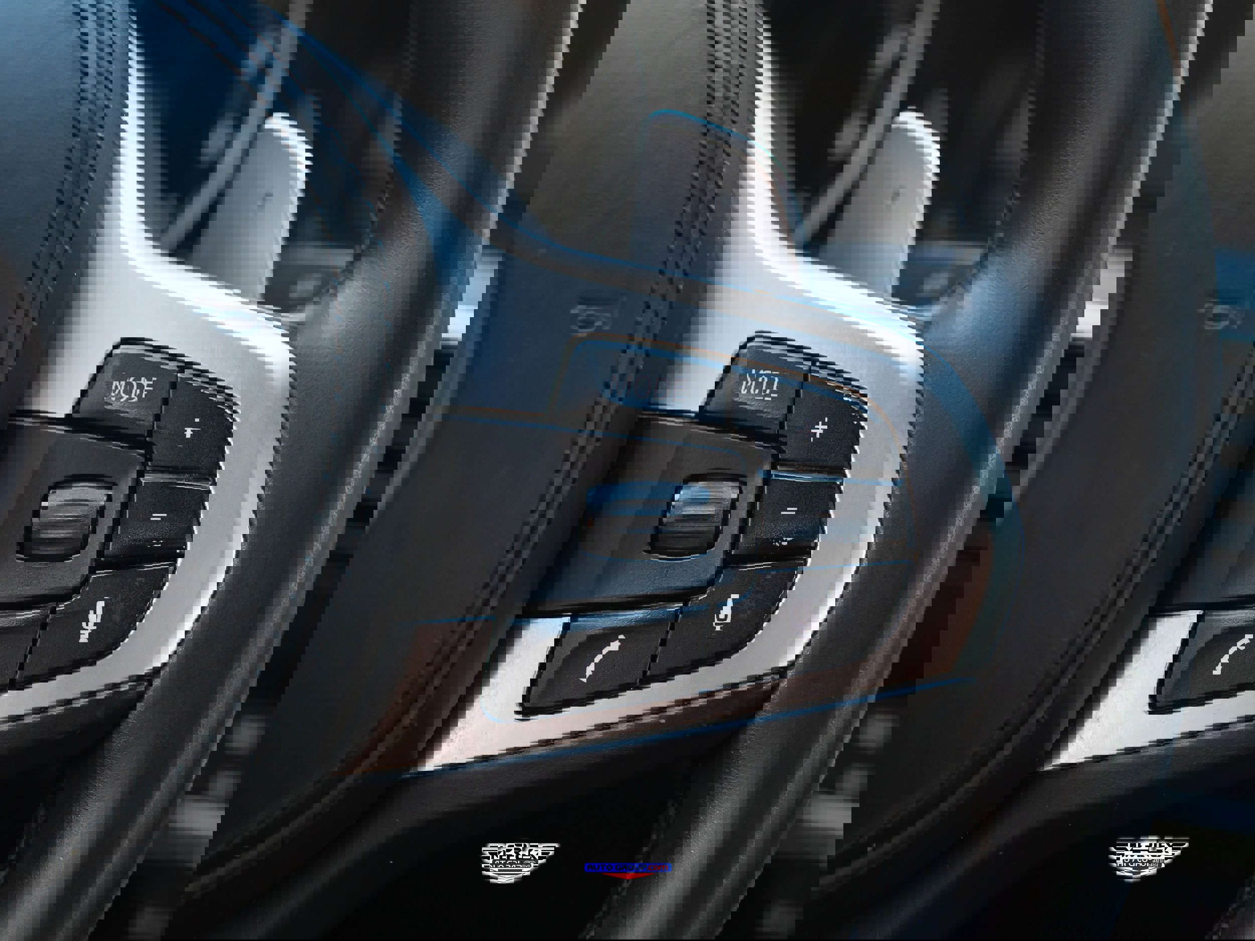 Used 2019 BMW 540i w/ M Sport Package image 25