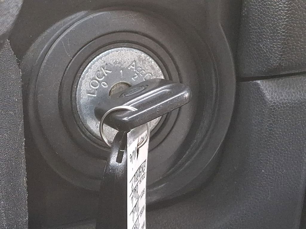 Used 2014 Nissan Titan SV w/ SV Value Truck Package image 20