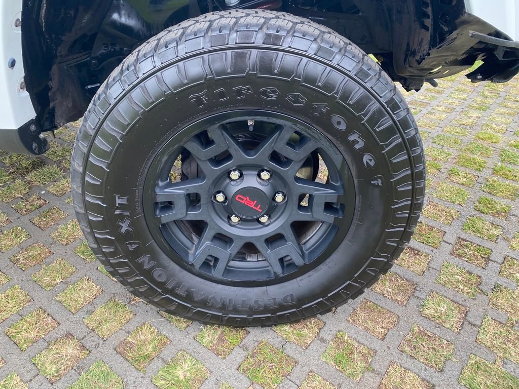 Used 2019 Toyota 4Runner TRD Off-Road image 27