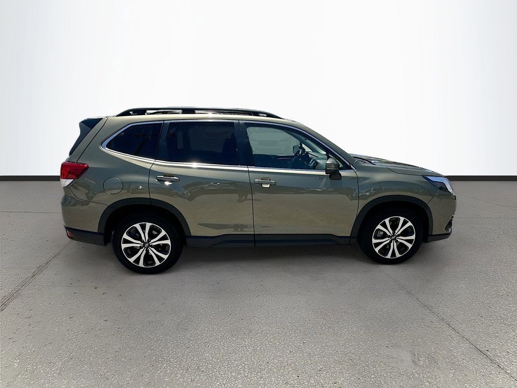 Used 2024 Subaru Forester Limited AWD/4WD image 8
