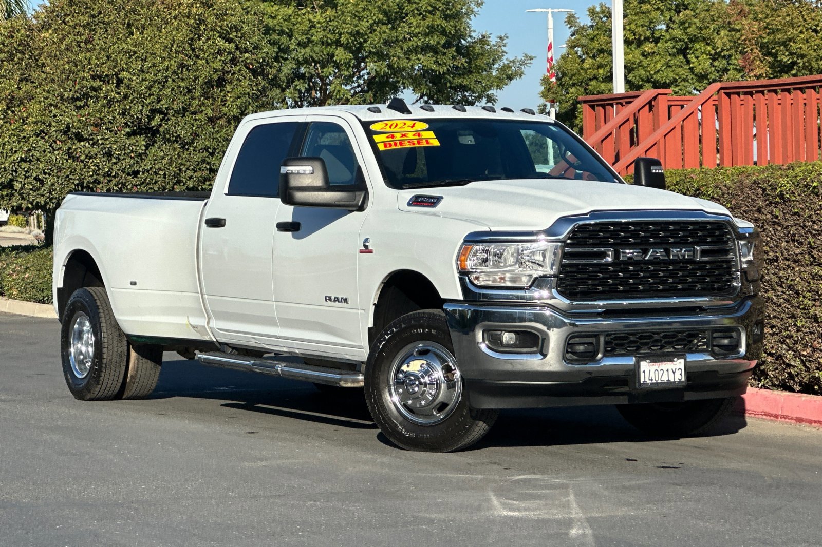 Used 2024 RAM 3500 Big Horn image 2