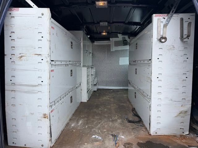 Used 2014 Ford E-350 and Econoline 350 Super Duty w/ Power Group image 17