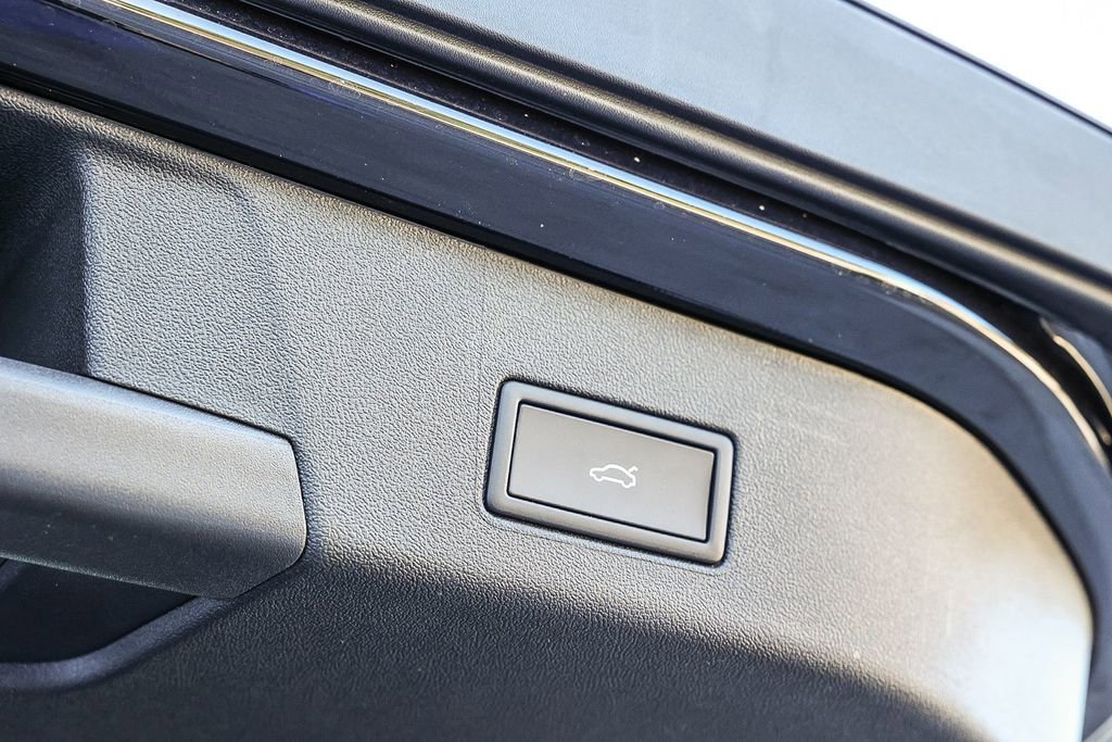 New 2026 Volkswagen ID.4 Pro S image 19