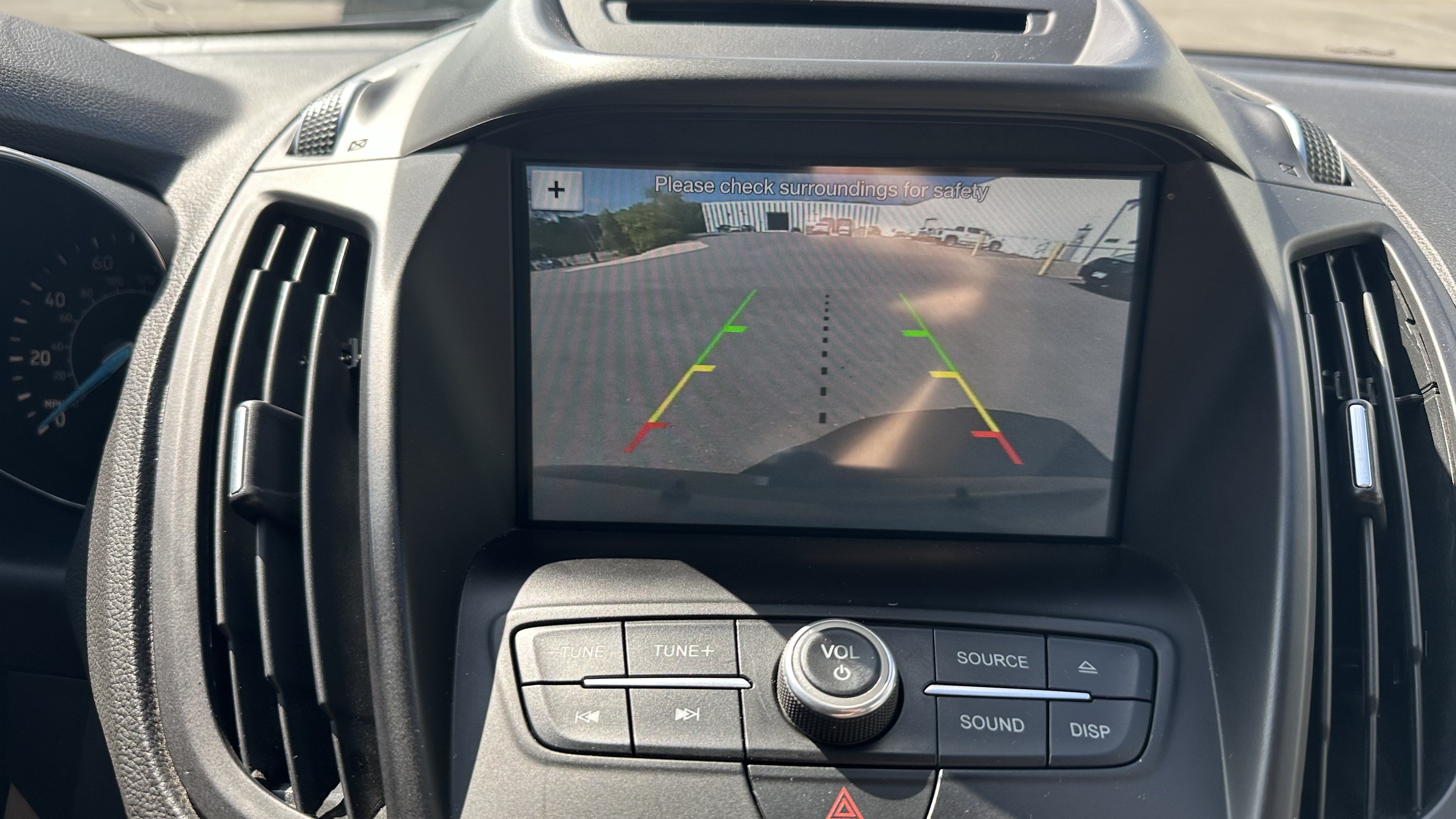 Used 2018 Ford Escape SEL AWD/4WD image 26