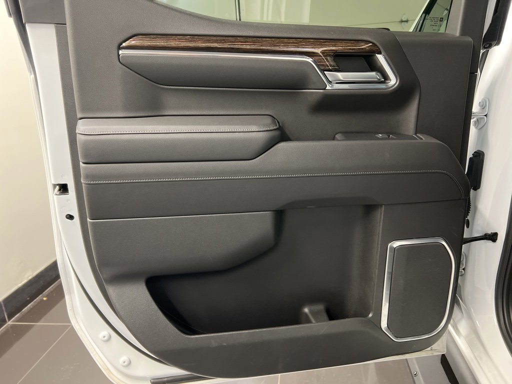 Used 2022 GMC Sierra 1500 Elevation image 33