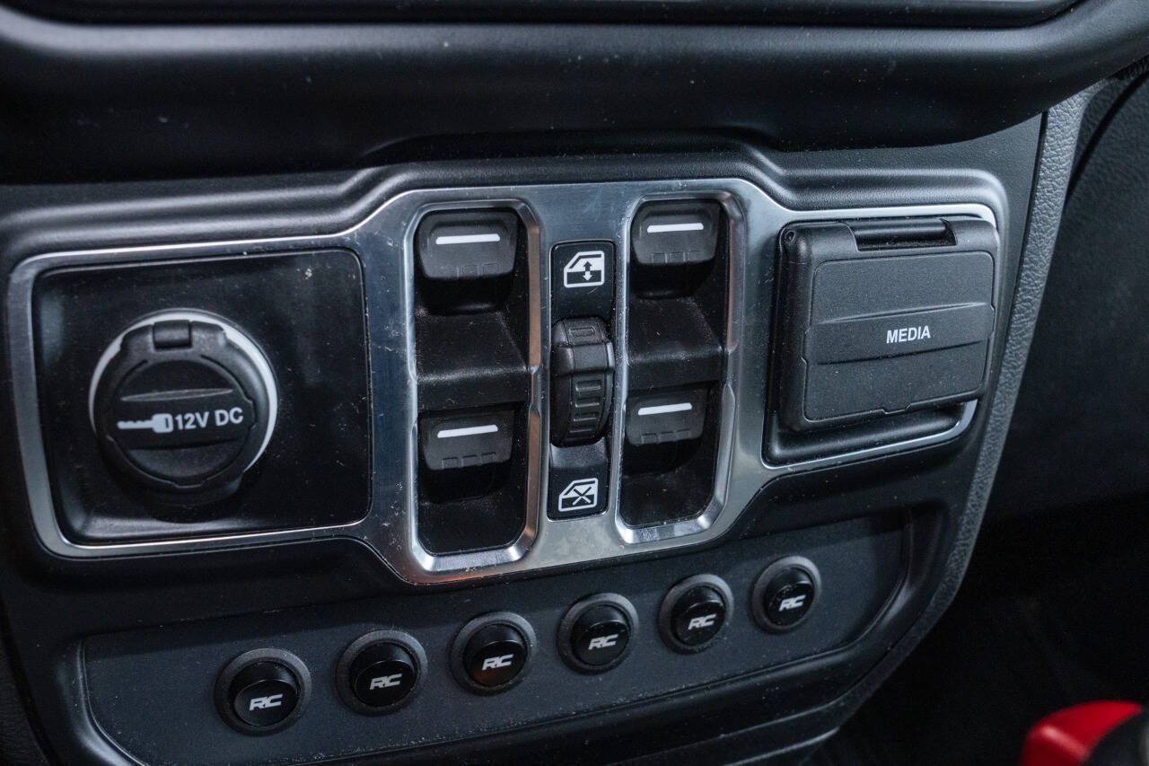 Used 2023 Jeep Gladiator Sport AWD/4WD image 50