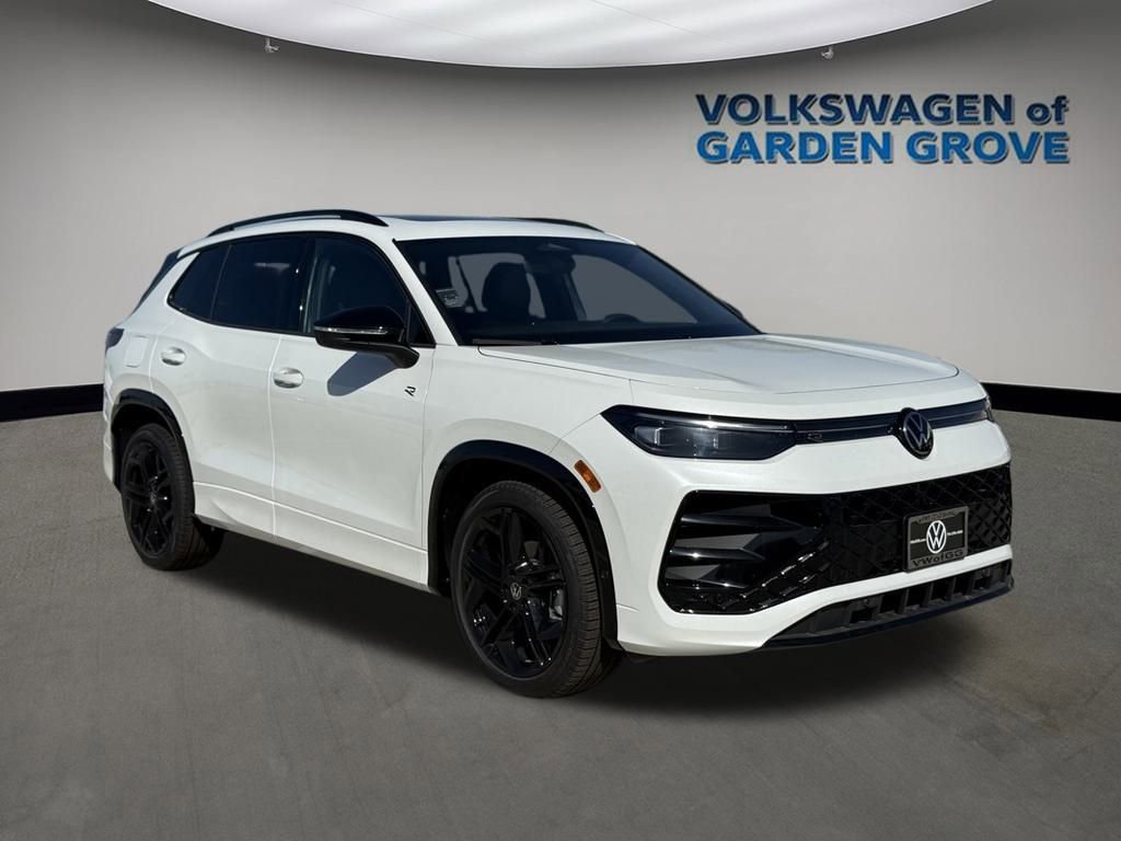 New 2026 Volkswagen Tiguan SE R-Line video 2