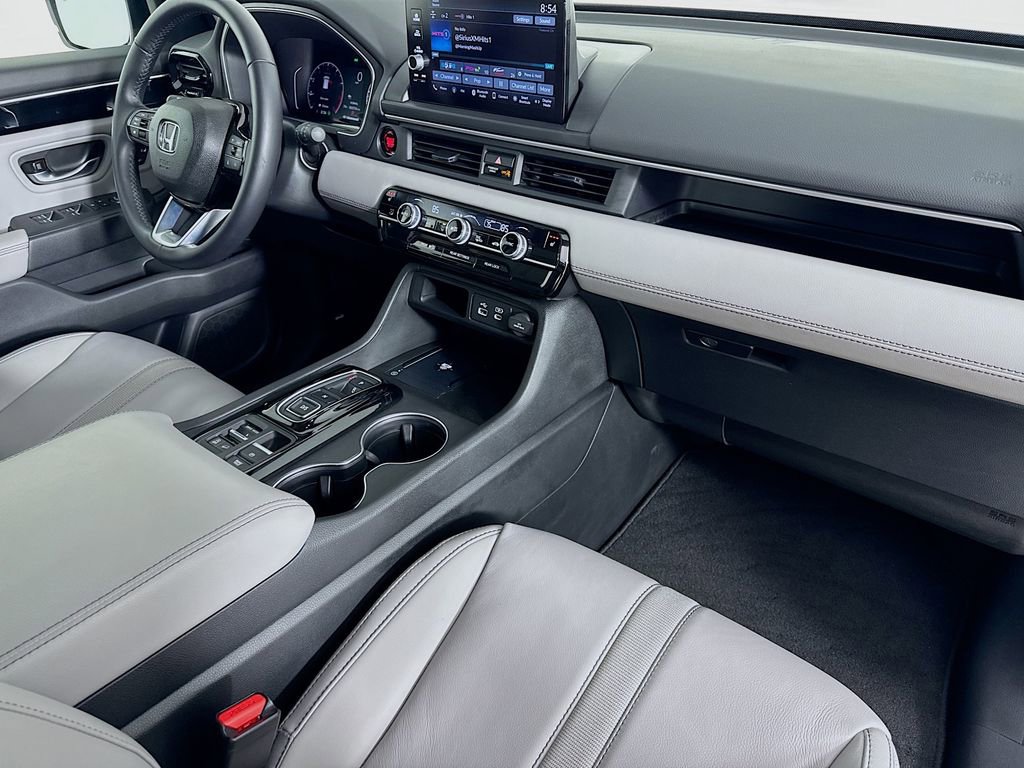 Certified 2025 Honda Pilot EX-L image 38
